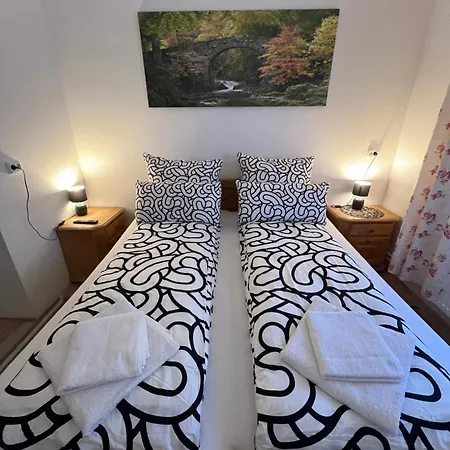Hirsch Hotel